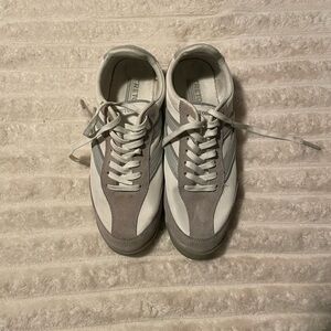 Tretorn Women’s Gray and White Sneakers